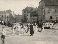Bakačeva ulica. Kaptol, procesija, oko 1925.-1930. godine